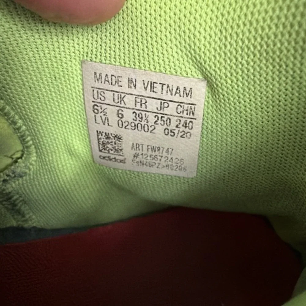 Adidas Harden Stepback 2 Neon Green Size 6.5.‎       1528